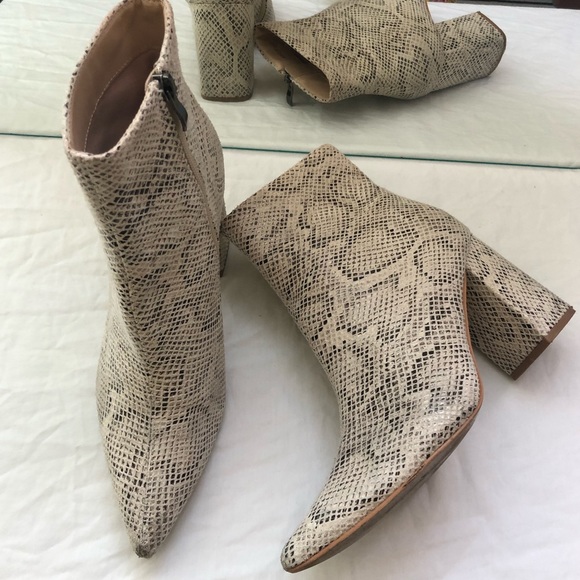 Public Desire Shoes - Faux snakeskin boots 🐍